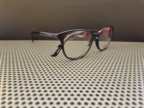 Guess 8289