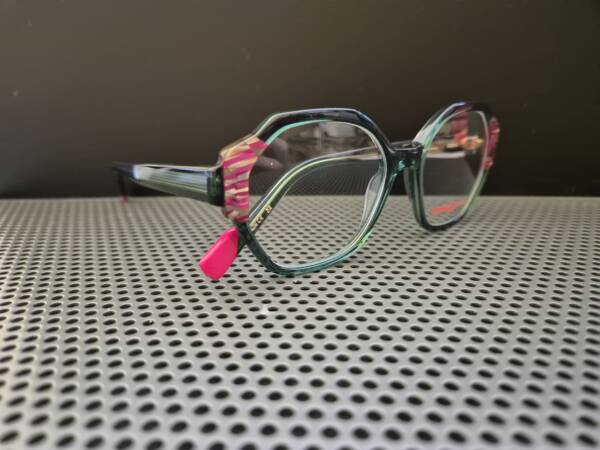 Etnia Barcelona THEIA
