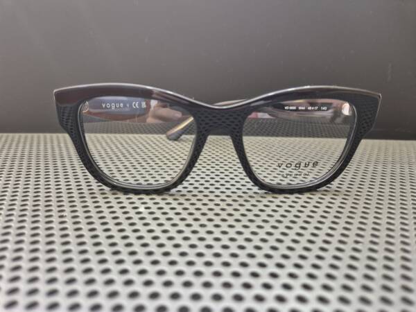 Vogue 5605 - immagine 3