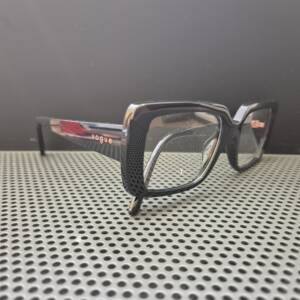 Vogue 5636