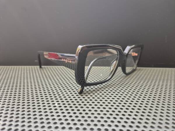 Vogue 5636