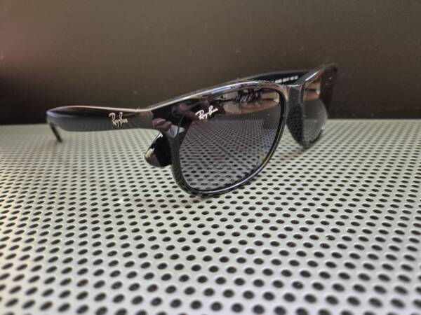 Ray Ban 4202
